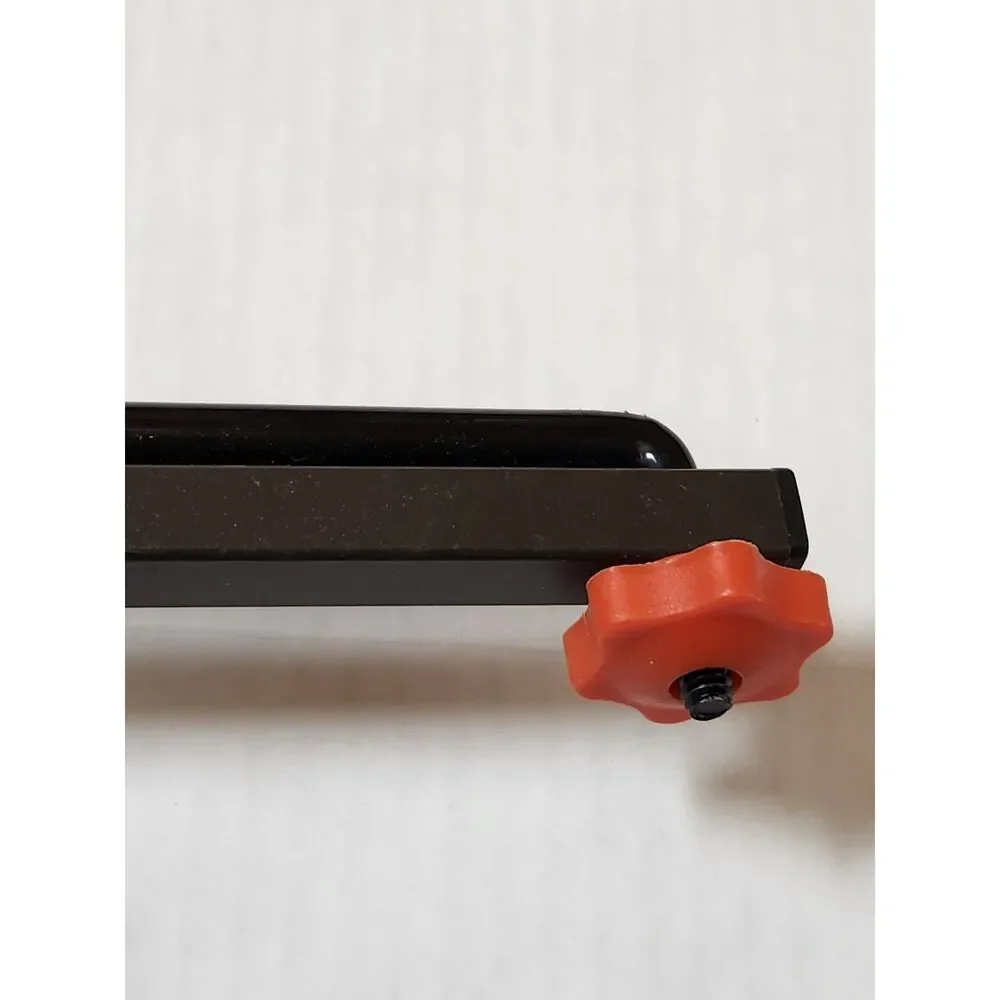 HME Ground Blind Folding Hanger – Hunting Gear Hook – Adjustable / Compact